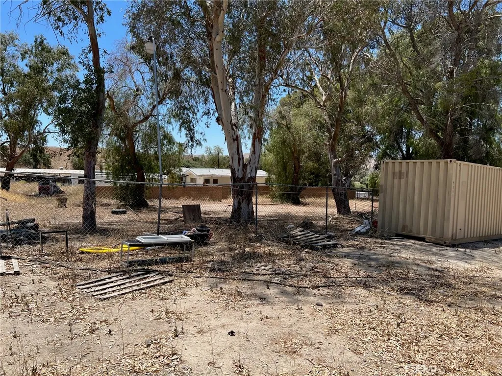 main property photo 21
