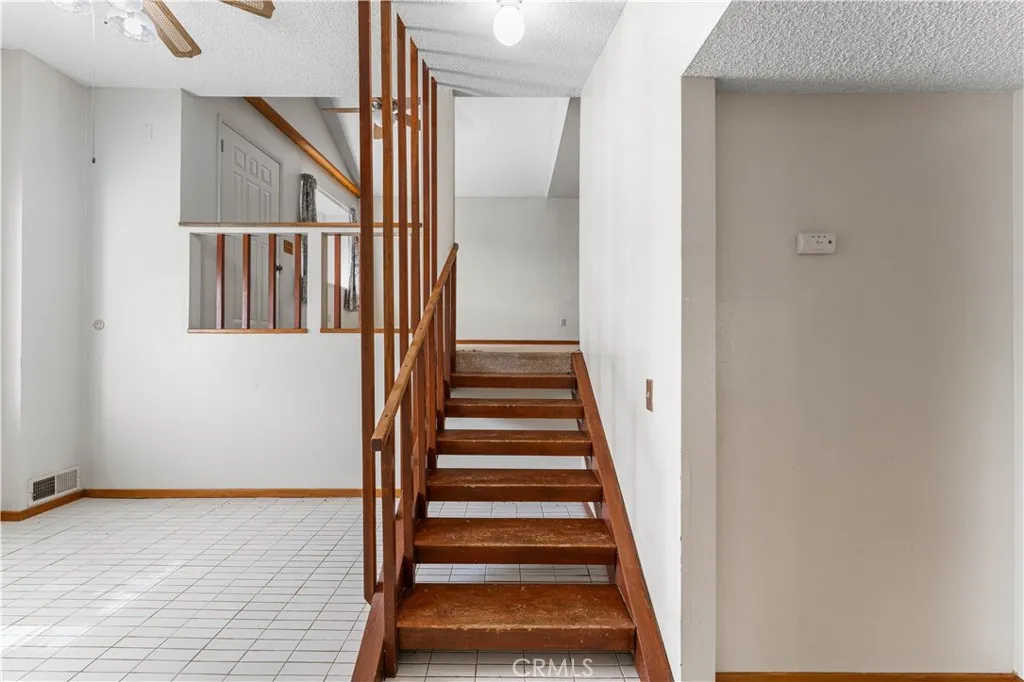 property viewer photo 27