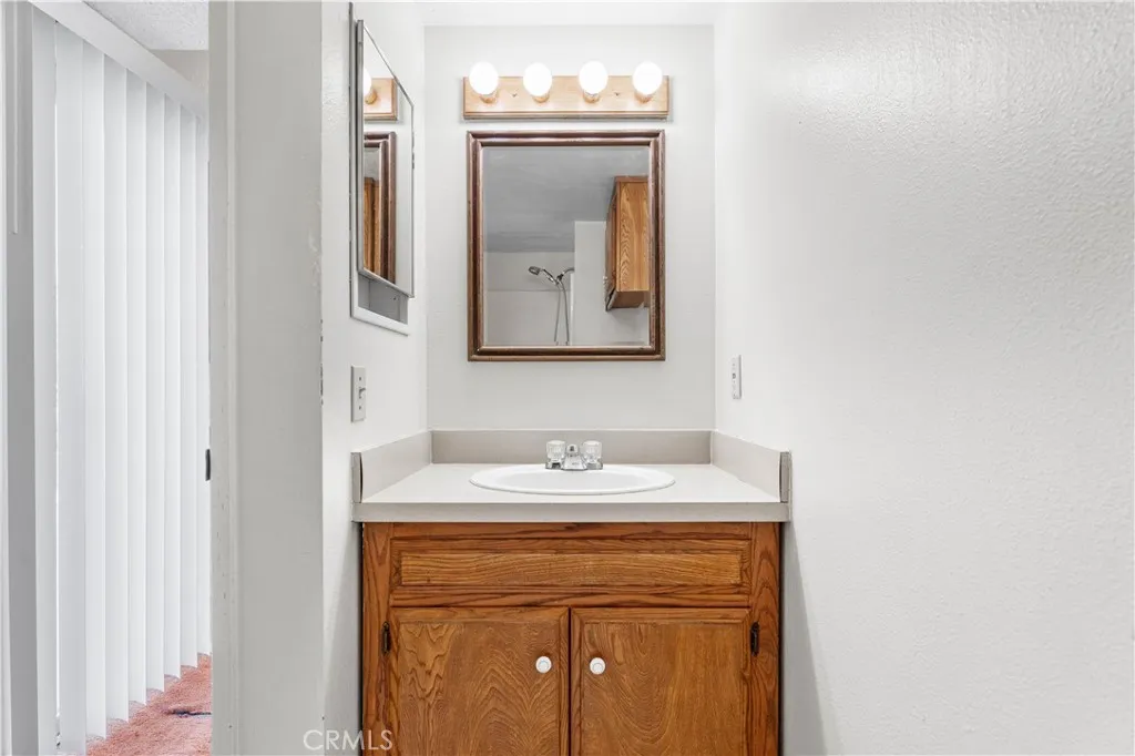 property viewer photo 33