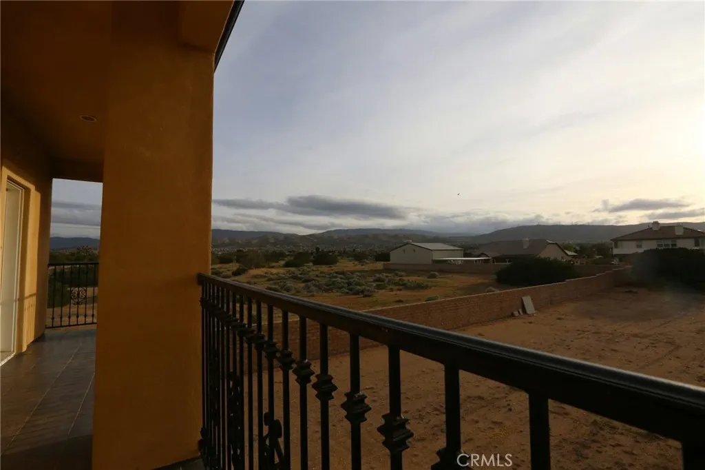 main property photo 36