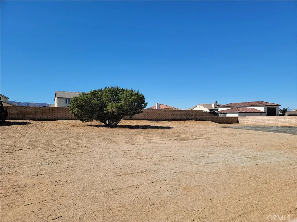 main property photo 44