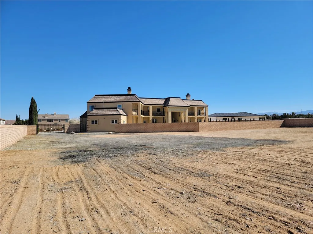 main property photo 45