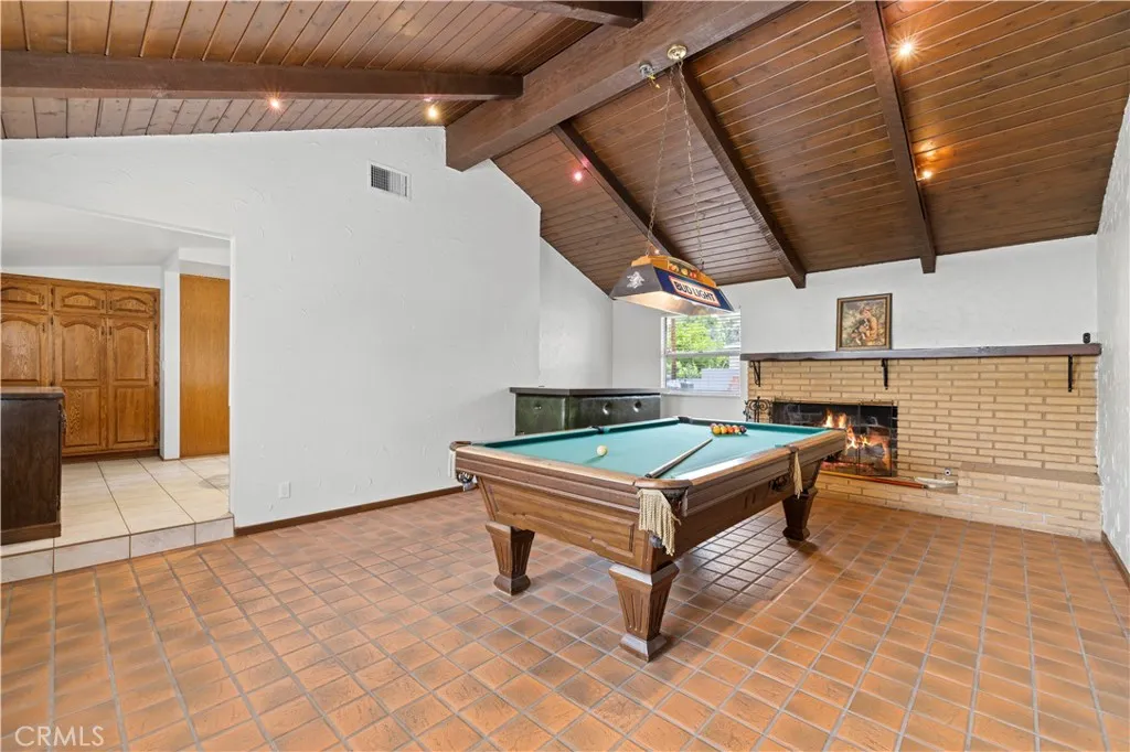 property viewer photo 20