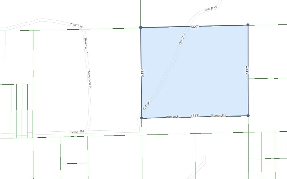 main property photo 13
