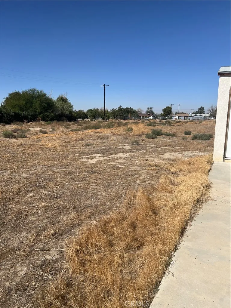 main property photo 9