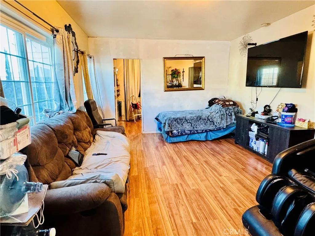 main property photo 54