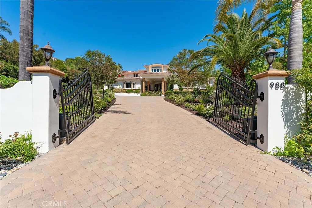 main property photo 59