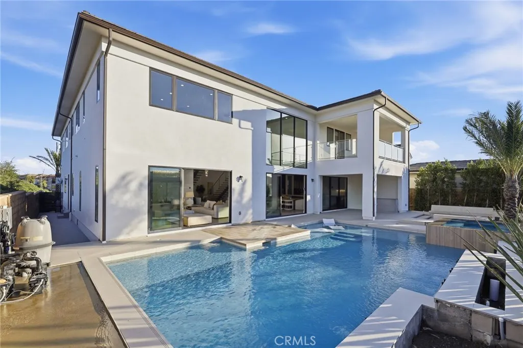 main property photo 45