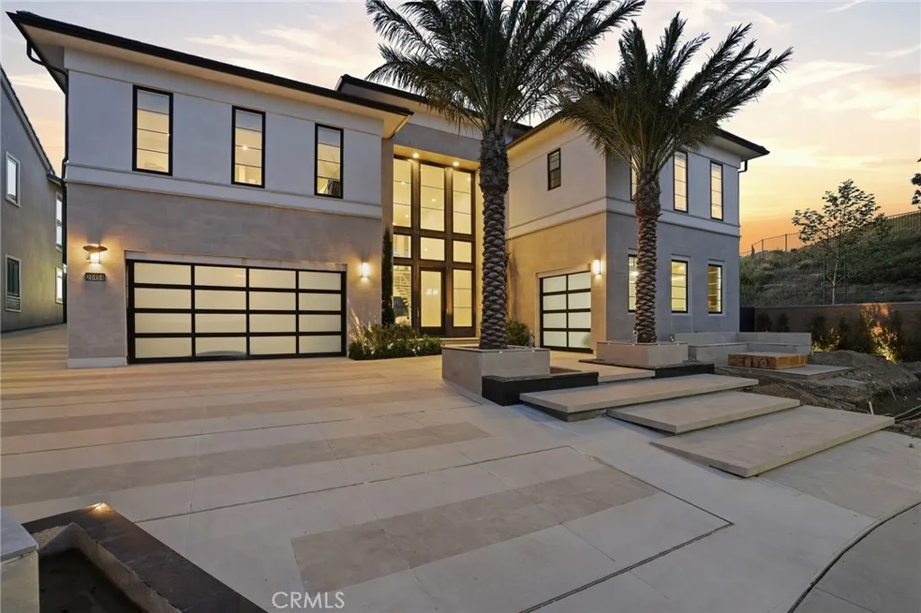 main property photo 50