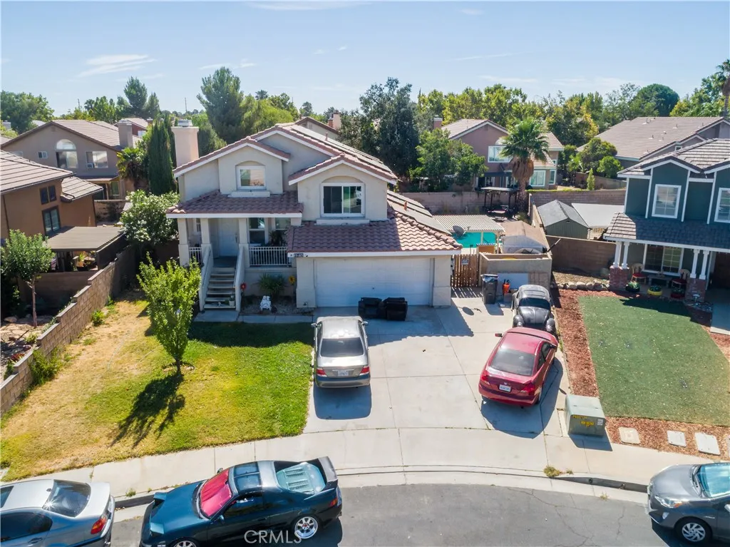 main property photo 28