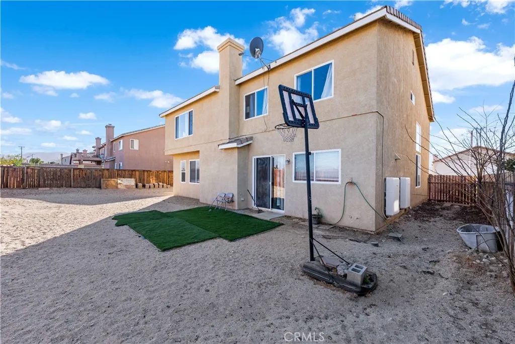 main property photo 10