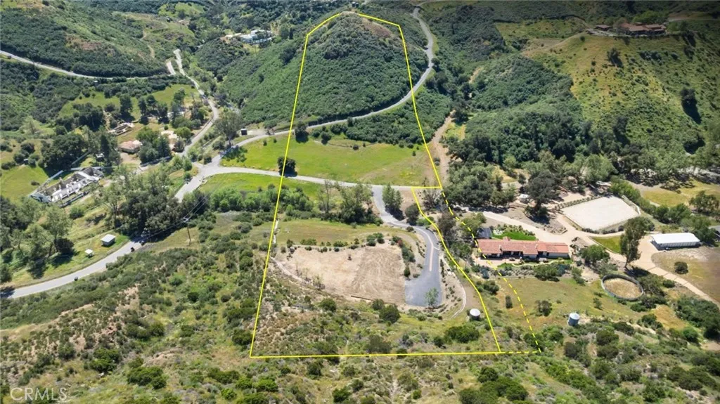 main property photo 10