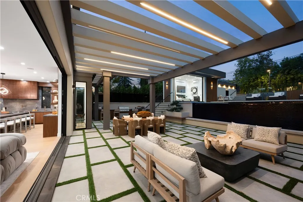 main property photo 63