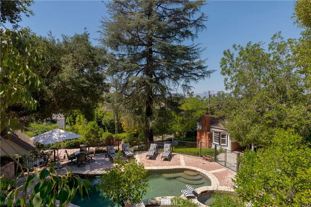 main property photo 67