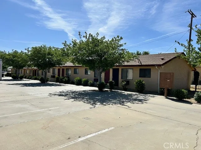 main property photo 6