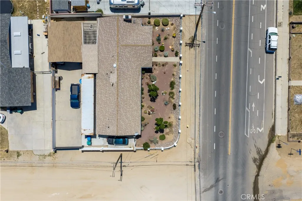 main property photo 19