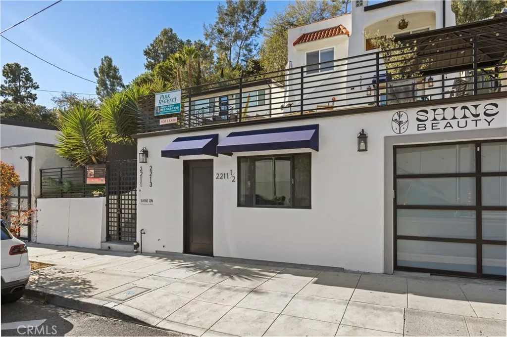 main property photo 16