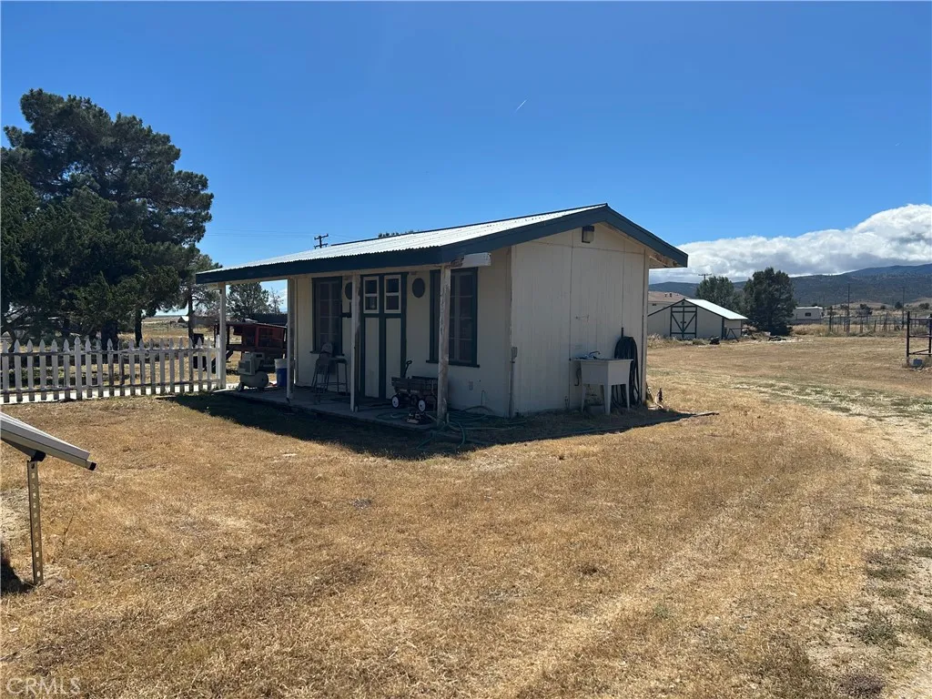 main property photo 16