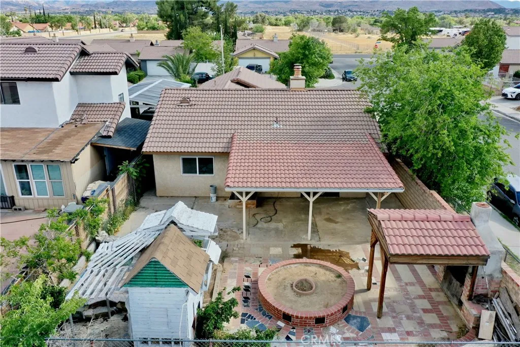 main property photo 8