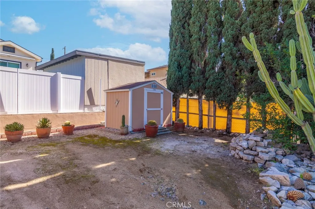main property photo 43