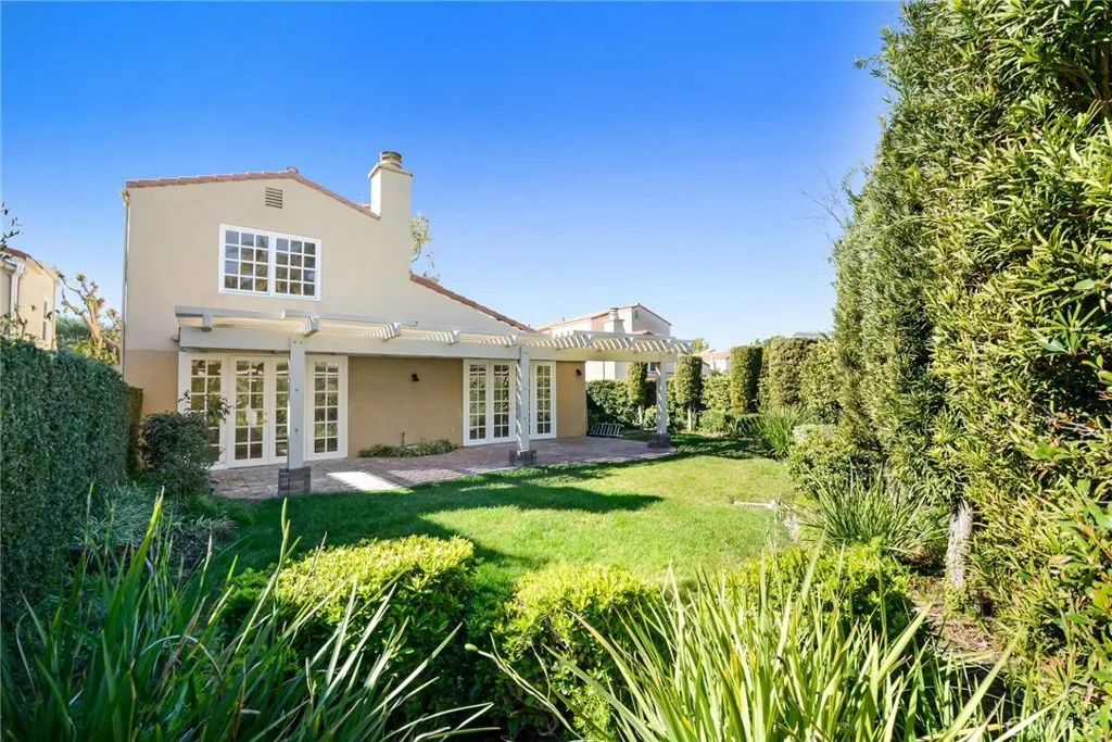 main property photo 20