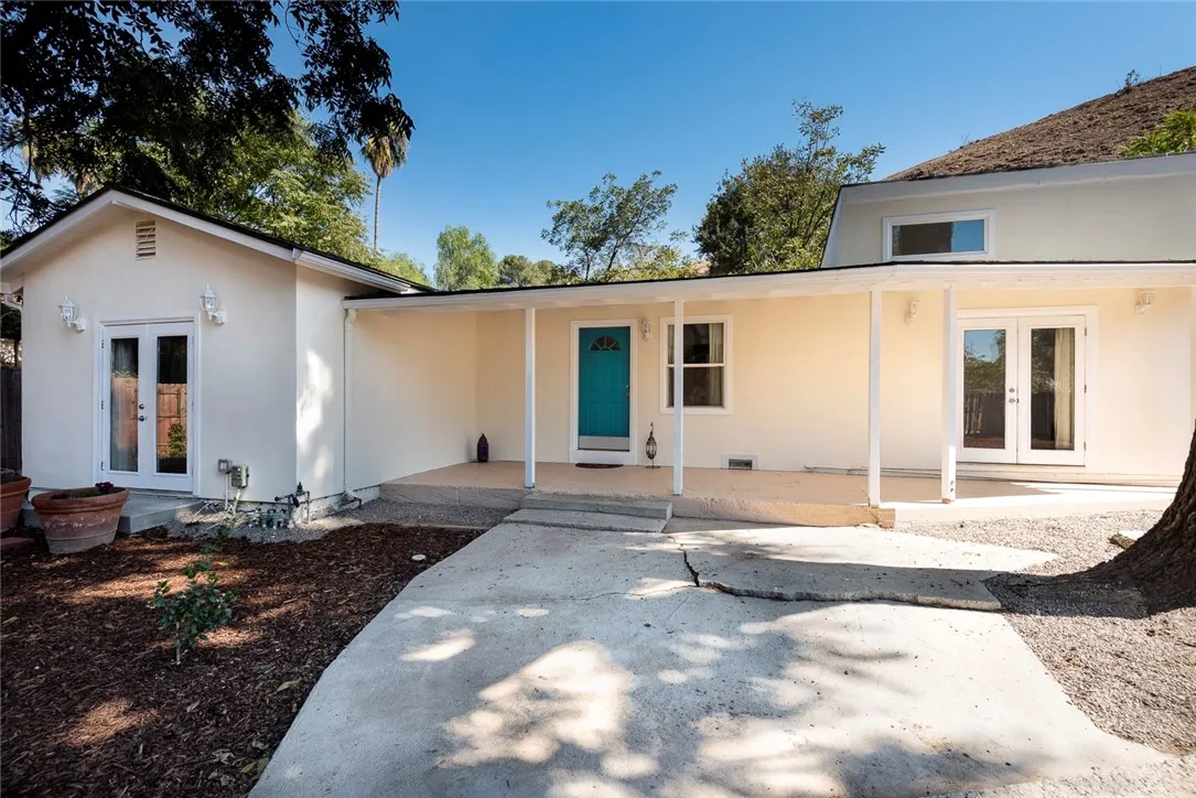 main property photo 29