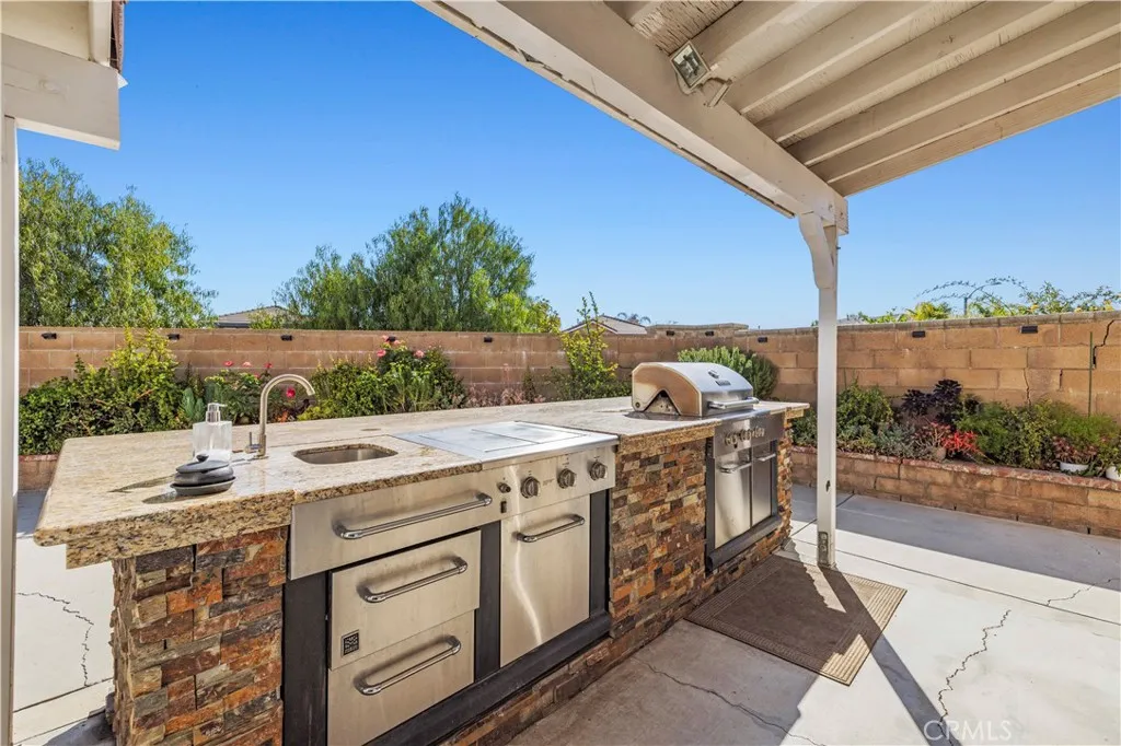 main property photo 54