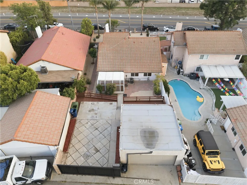 main property photo 47