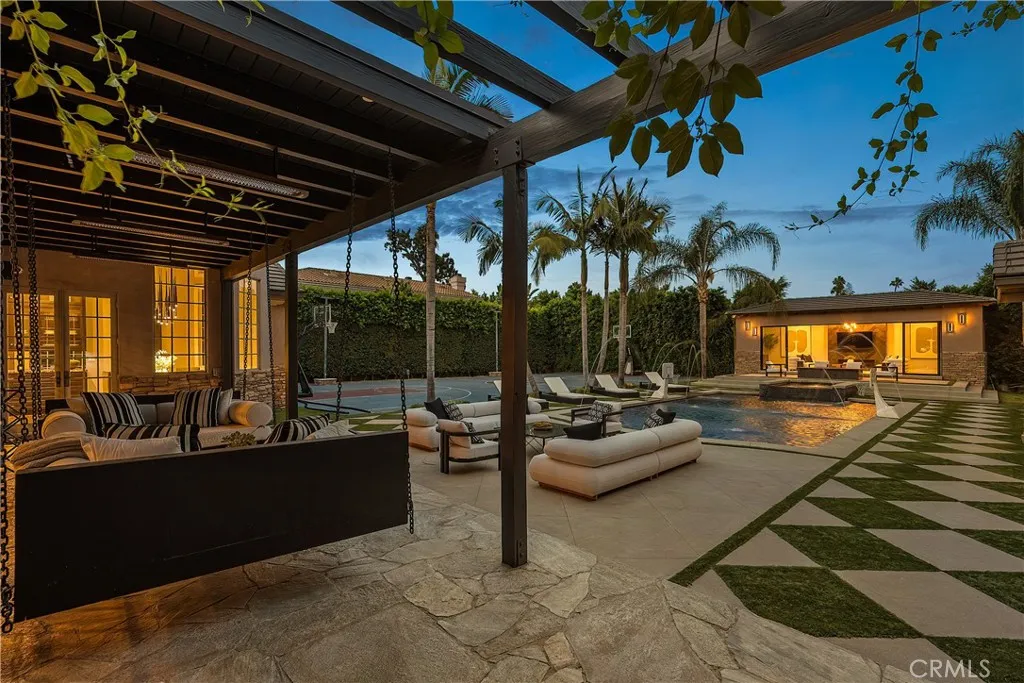main property photo 44