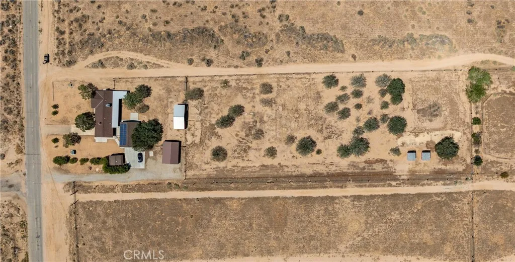 main property photo 37