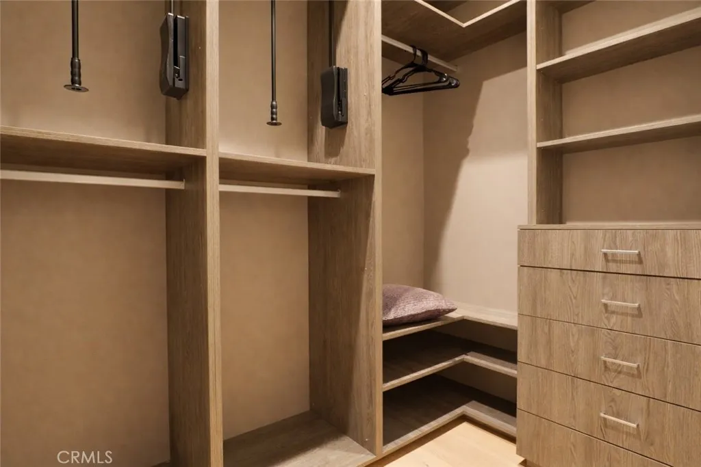 main property photo 65