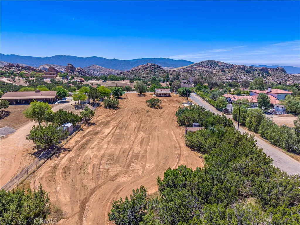 main property photo 10