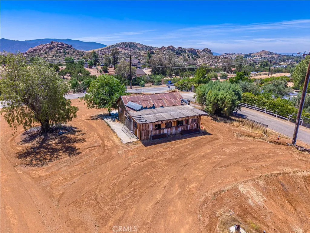 main property photo 7
