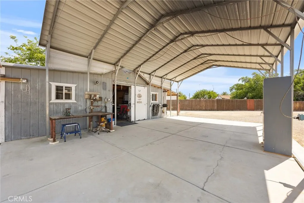 main property photo 37