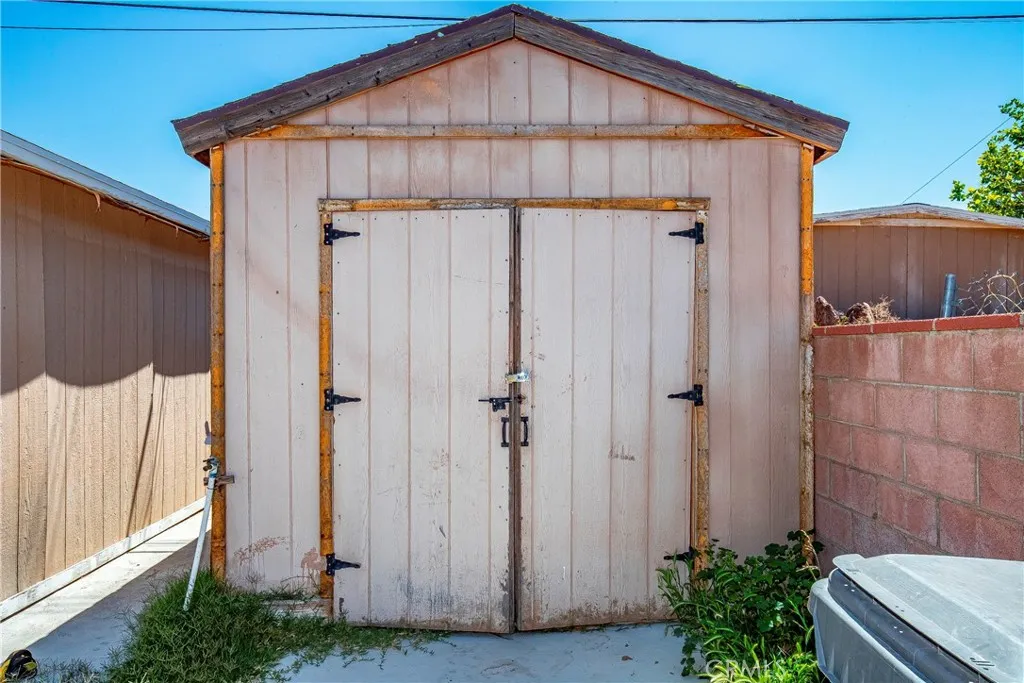 main property photo 21