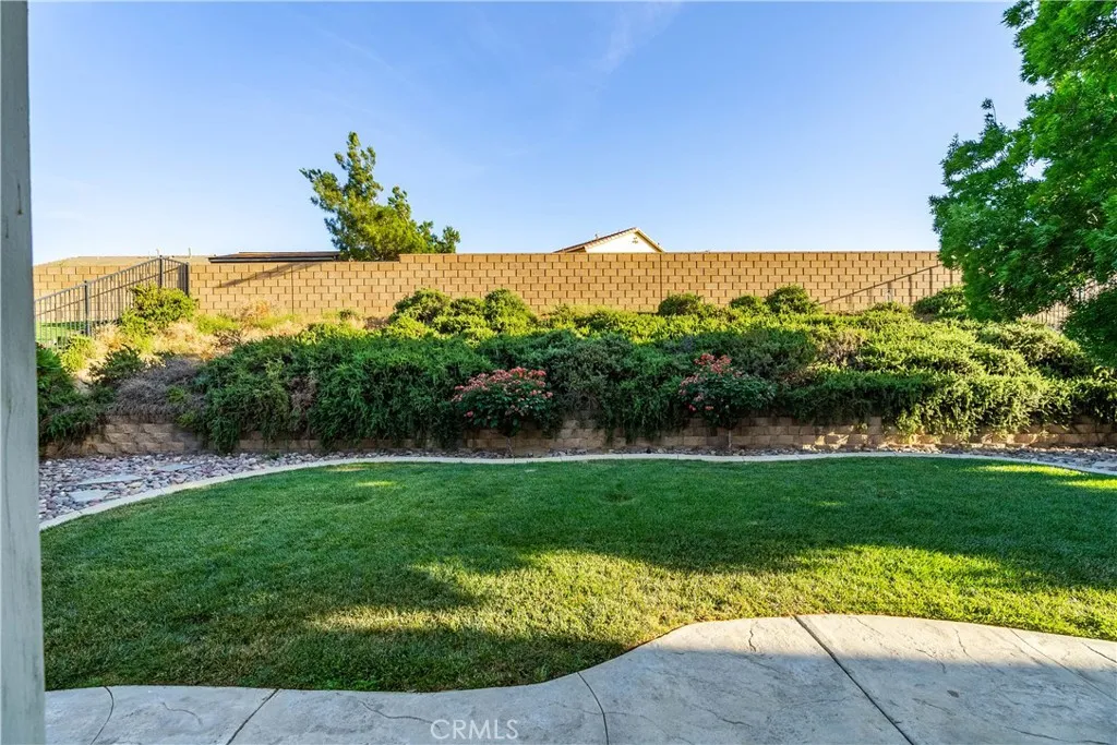 main property photo 41