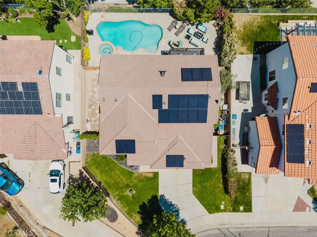 main property photo 39