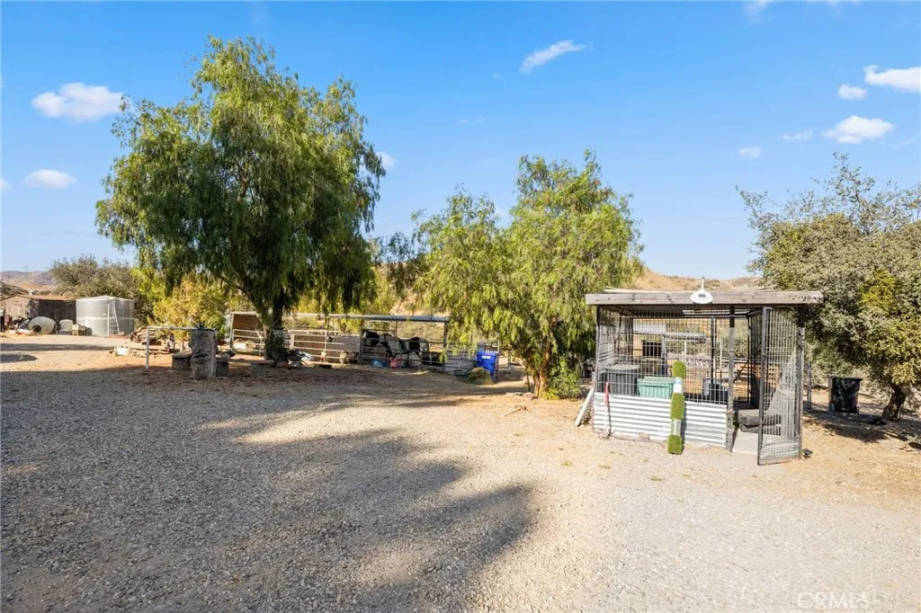 main property photo 33