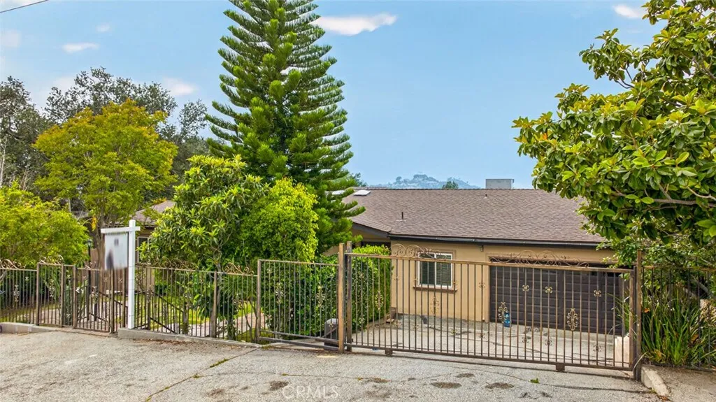 main property photo 61