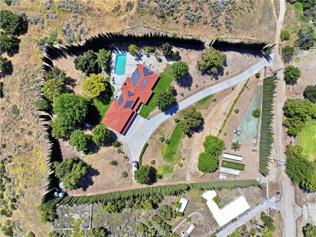 main property photo 60