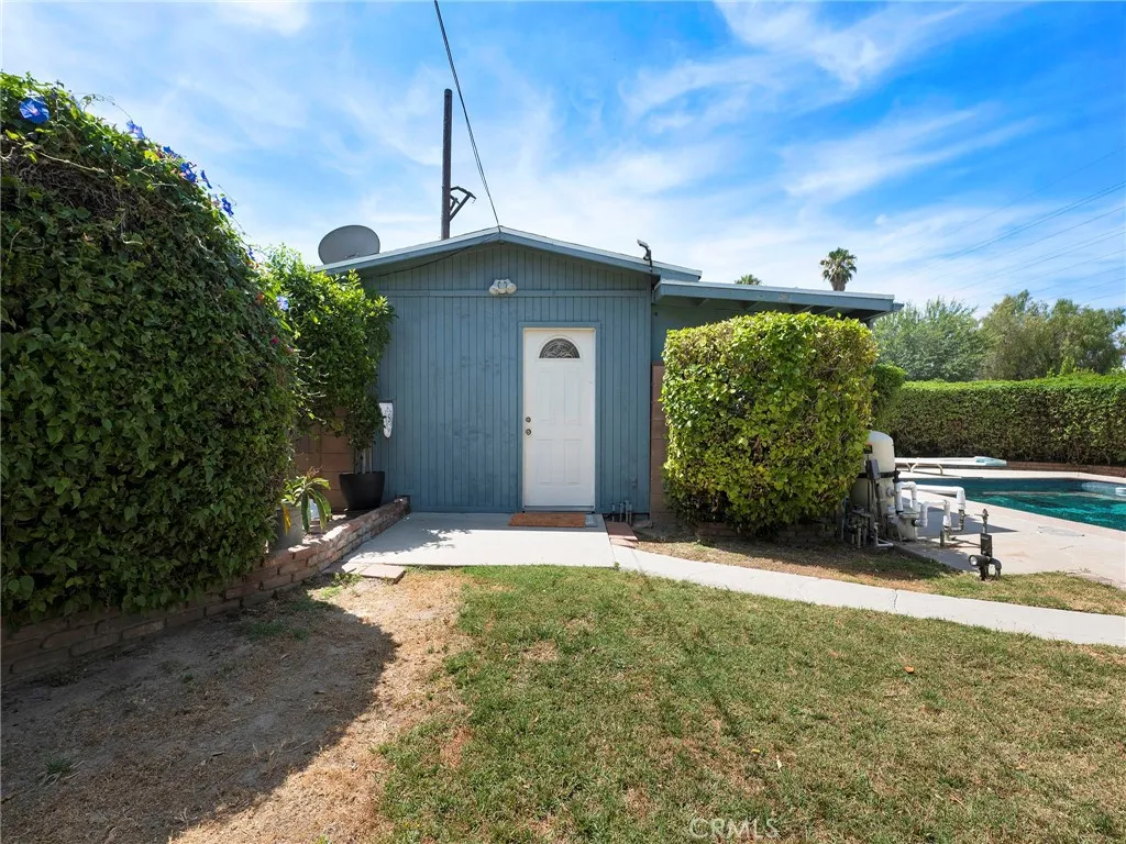 main property photo 43