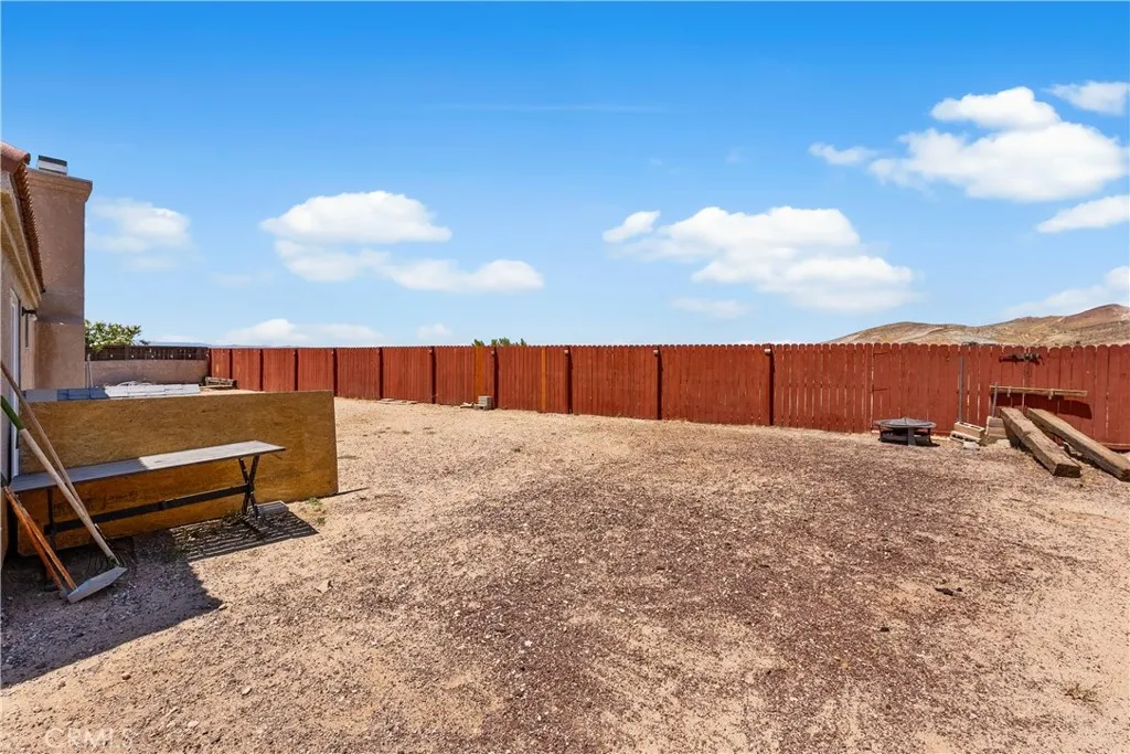 main property photo 26