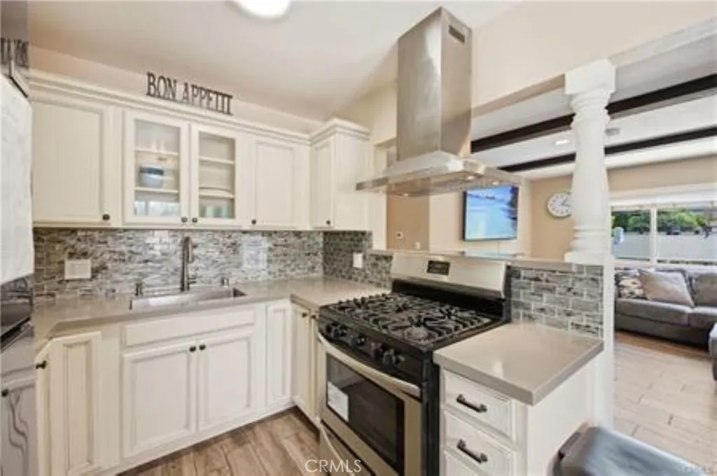 main property photo 67