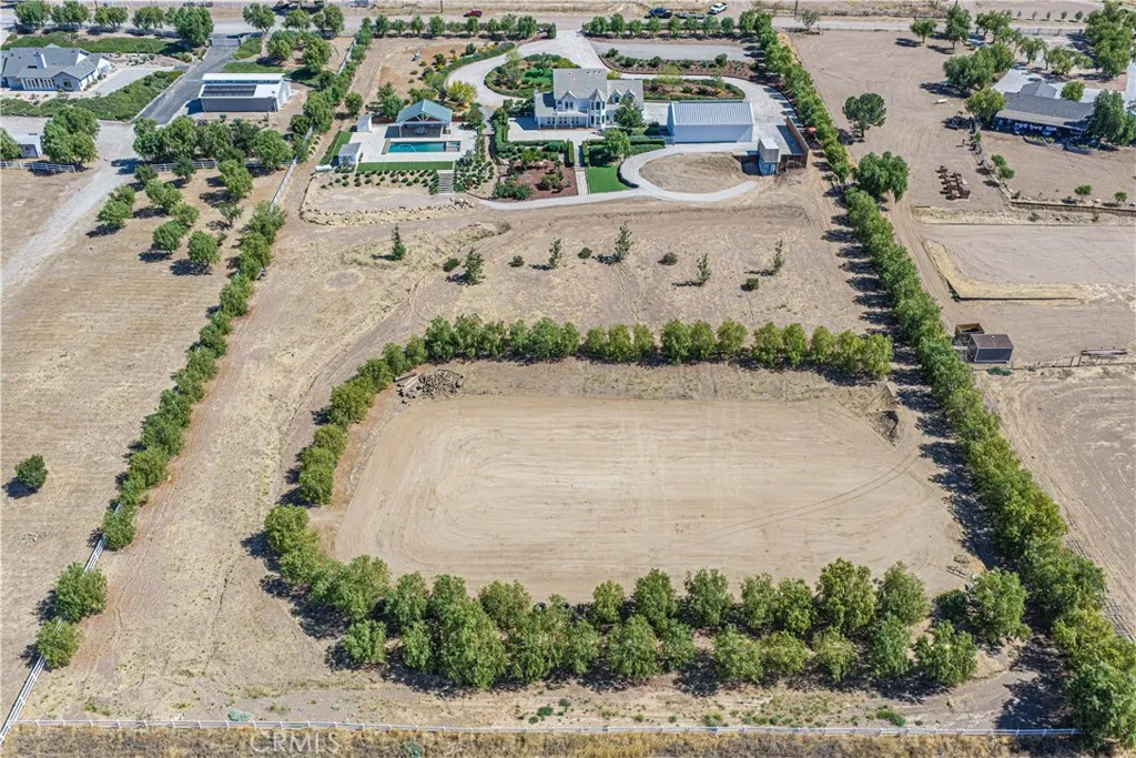 main property photo 49