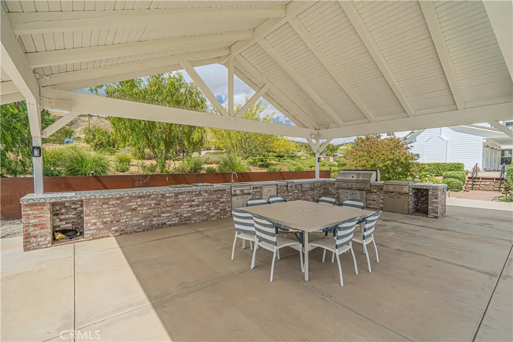 main property photo 59
