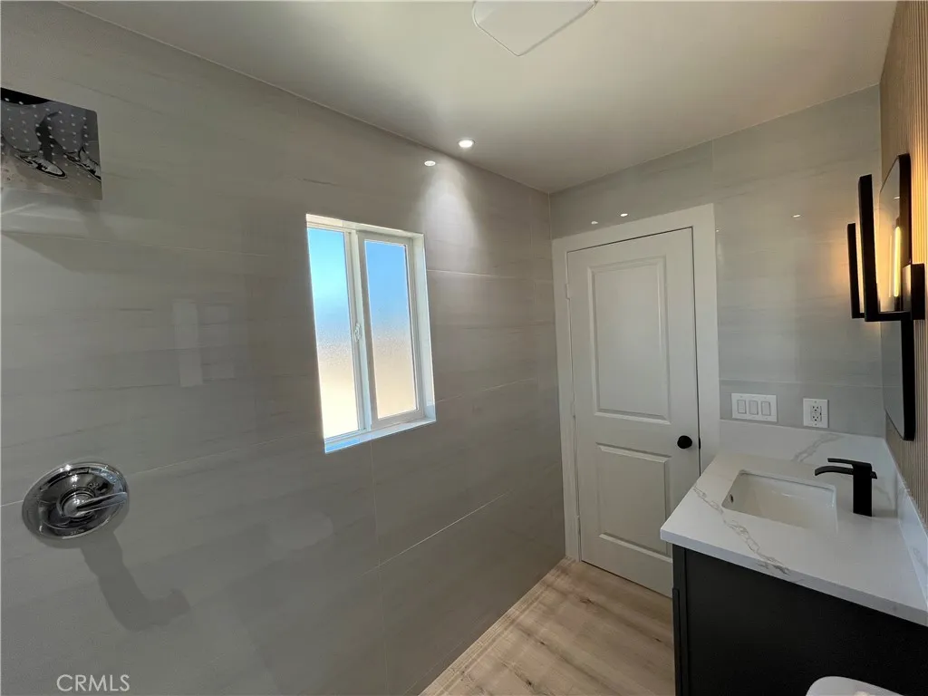 main property photo 66