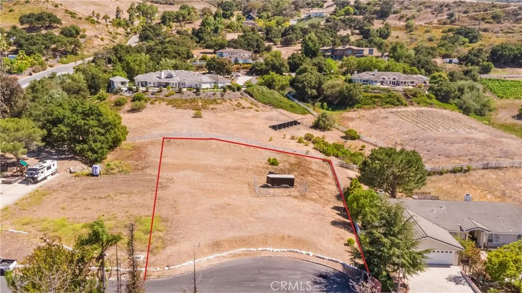 main property photo 13