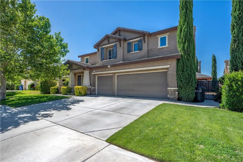 main property photo 1