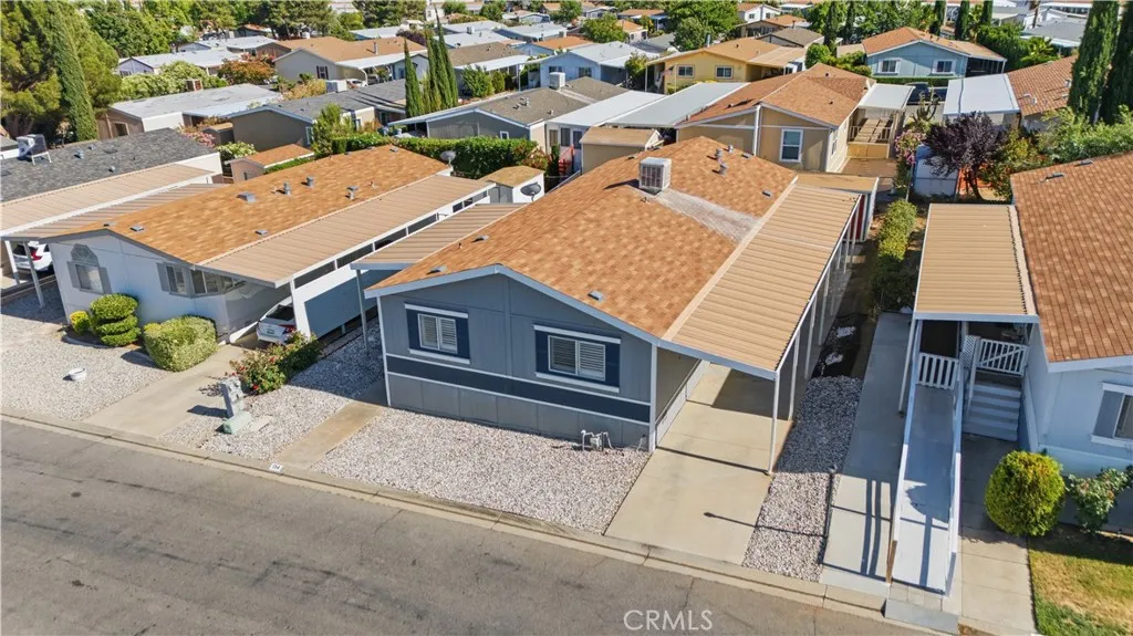 main property photo 27