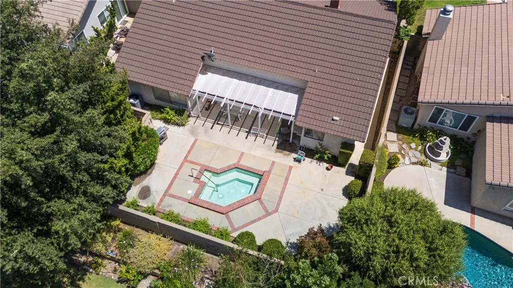 main property photo 54